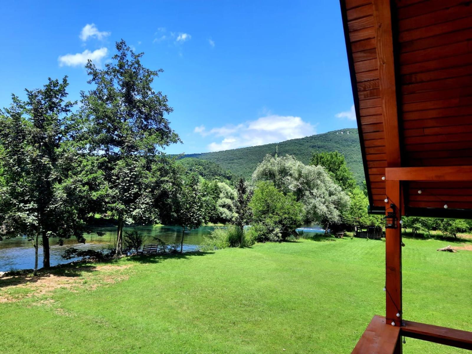 Апартаменты Hacienda Burzic Кулен Вакуф Экстерьер фото